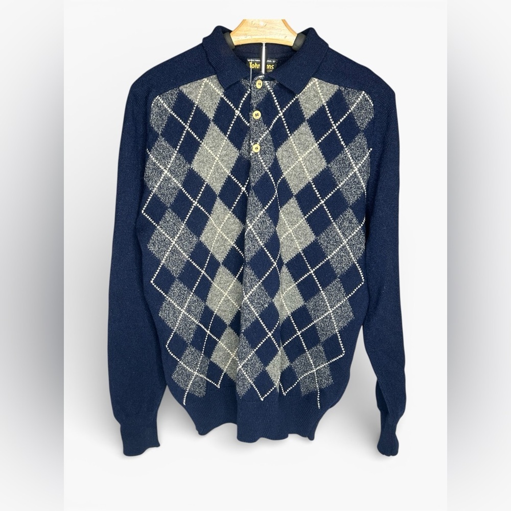 Vintage Johnstons of Elgin Navy & Gray Men’s Argyle Sweater size 38 Lambs wool